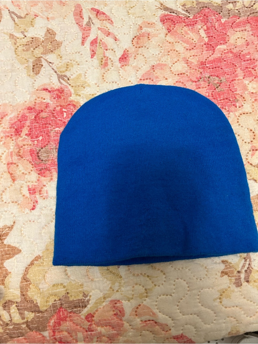 SHEIN Blue Graphic Knit Beanie - Picture 7 of 7
